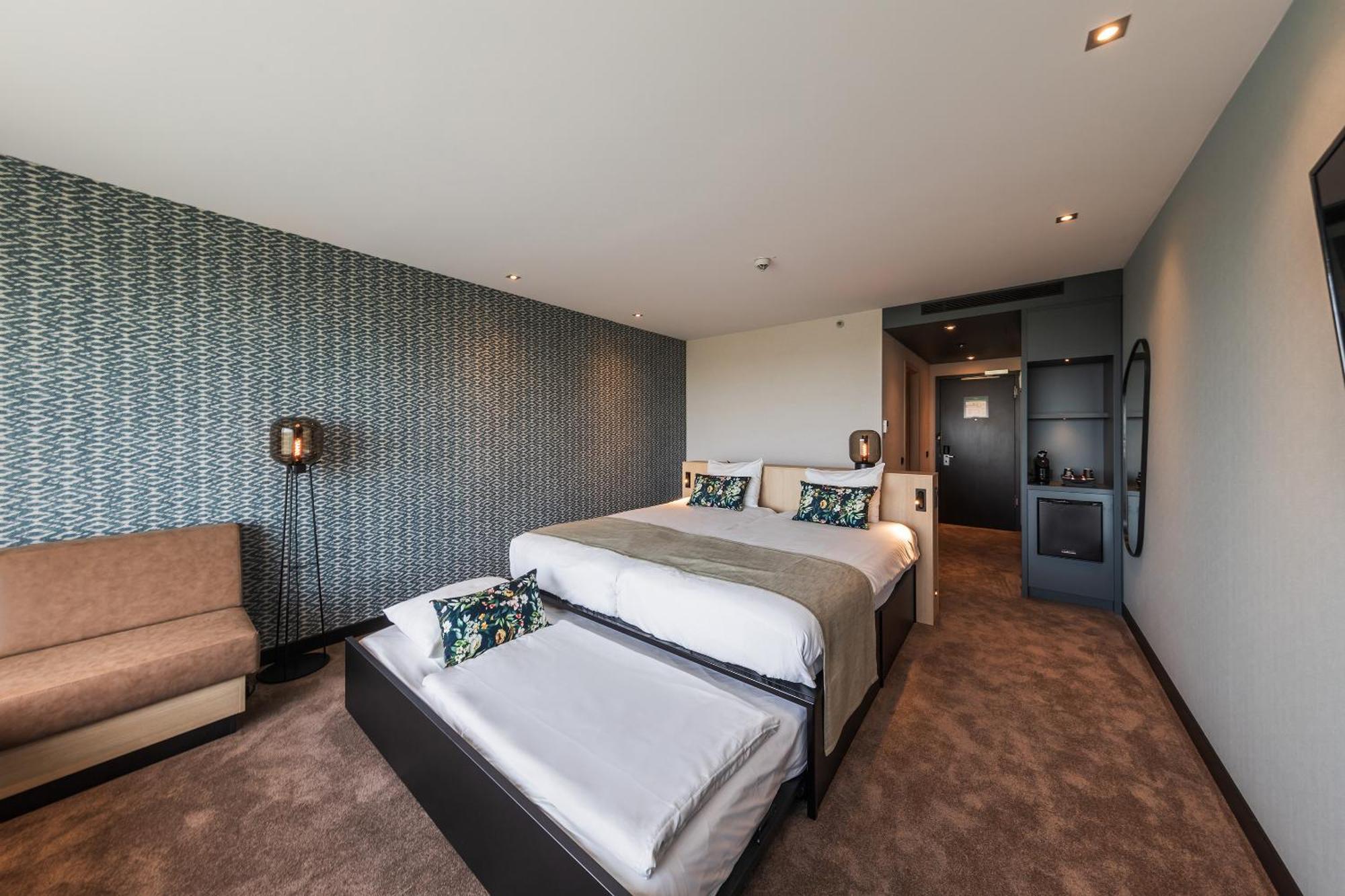 Van Der Valk Hotel Duesseldorf Екстериор снимка