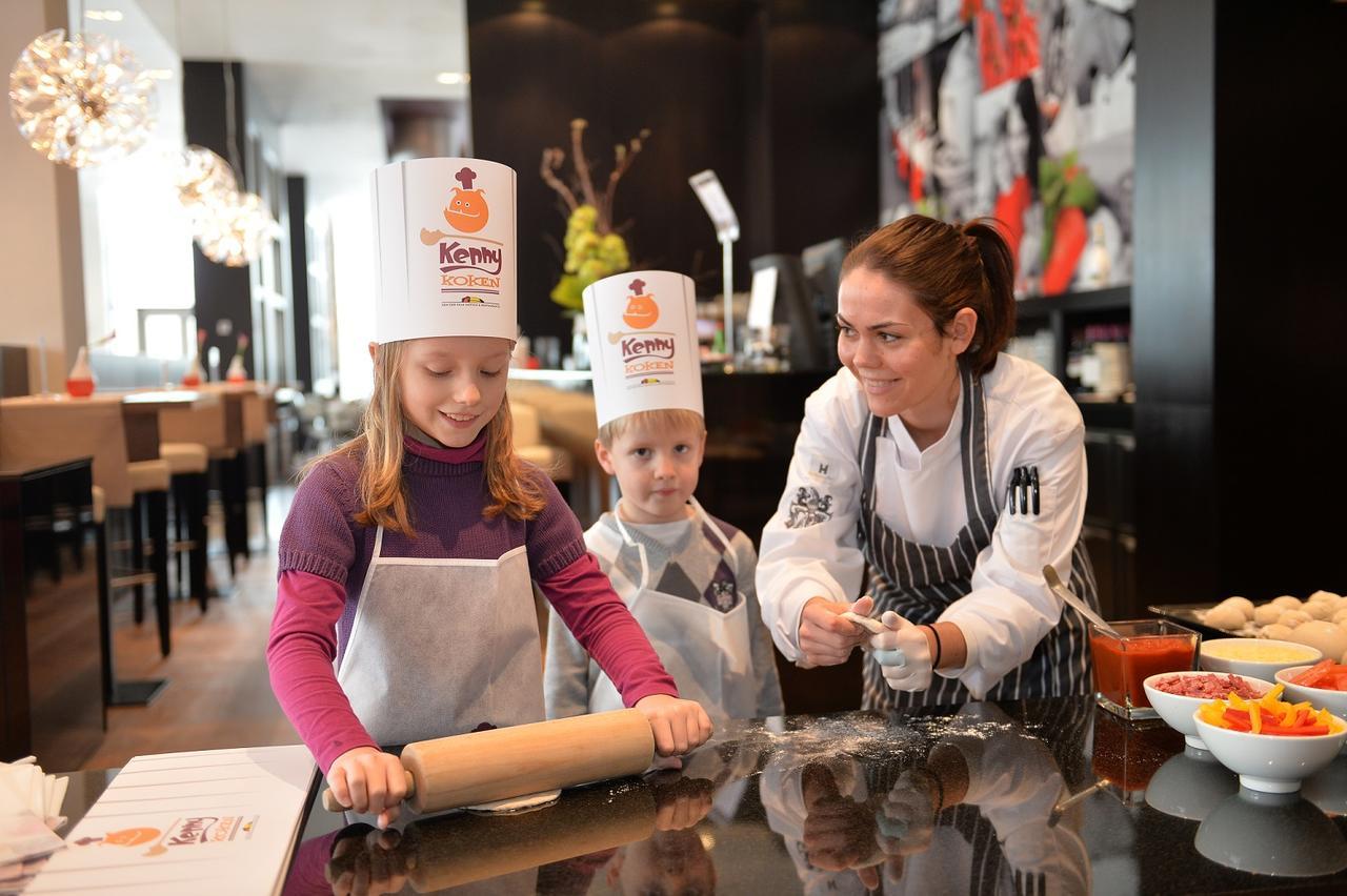 Van Der Valk Hotel Duesseldorf Екстериор снимка
