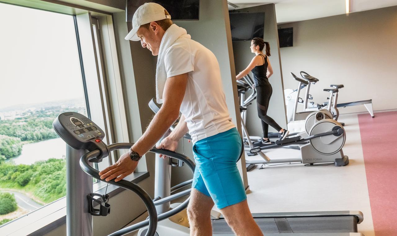 Van Der Valk Hotel Duesseldorf Екстериор снимка