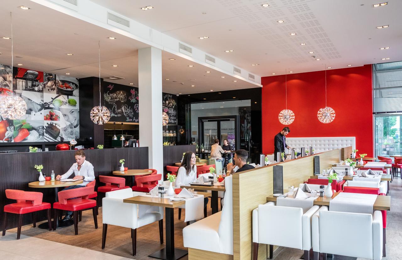 Van Der Valk Hotel Duesseldorf Екстериор снимка